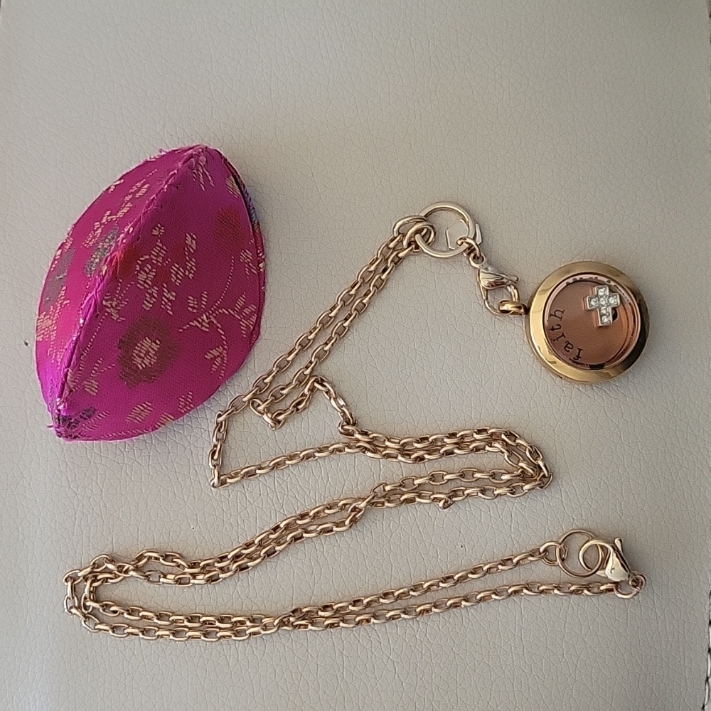Origami Owl Lockett